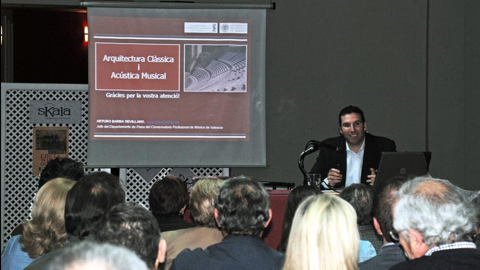 Conferencia sobre la acústica en la arquitectura clásica greco-romana